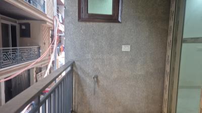 Balcony Image of 850 Sq.ft 2 BHK Builder Floor for rent in Chhattarpur New Delhi for Rs. 22000