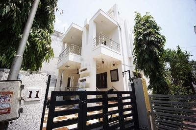 Main Entrance Image of 2700 Sq.ft 5 BHK Independent House for sale in Bapunagar Ahmedabad for Rs. 19900000