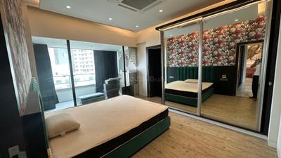 Bedroom Image of 3000 Sq.ft 3 BHK Apartment / Flat for rent in Skyline Poseidon, Andheri West Mumbai for Rs. 300000