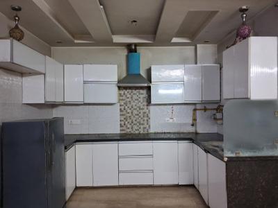 Kitchen Image of 1200 Sq.ft 3 BHK Builder Floor for sale in Paschim Vihar New Delhi for Rs. 18000000