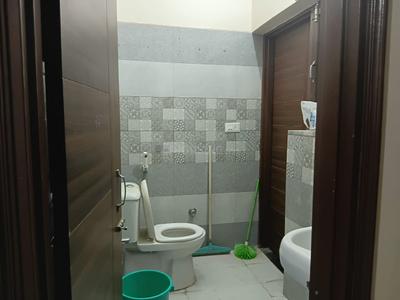 Bathroom Image of 300 Sq.ft 1 BHK Builder Floor for rent in Sector 80 Mohali for Rs. 7000
