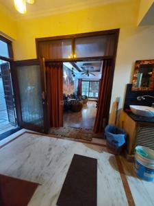 Bedroom Image of 2520 Sq.ft 5 BHK Builder Floor for sale in Punjabi Bagh New Delhi for Rs. 30000000
