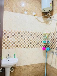 Bathroom Image of 650 Sq.ft 1 BHK Builder Floor for rent in Shivalik City, Sector 127 Mohali for Rs. 12000