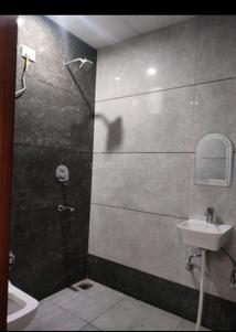 Image of 1480 Sq.ft 2 BHK Builder Floor for rent in Big Block Builder Floor, Sector 46, Gurgaon for Rs. 40000