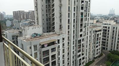 Balcony Image of 1600 Sq.ft 3 BHK Apartment / Flat for sale in Vatika Lifestyle Homes, Sector 83 Gurgaon for Rs. 17500000