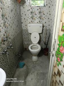 Image of 450 Sq.ft 1 BHK Apartment / Flat for rent in Beliaghata, Kolkata for Rs. 9000