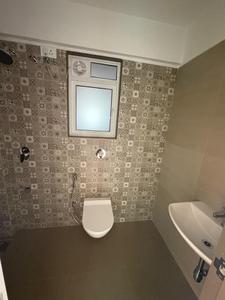 Bathroom Image of 700 Sq.ft 2 BHK Apartment / Flat for sale in RUPAREL VIVANZA, Byculla Mumbai for Rs. 22500000
