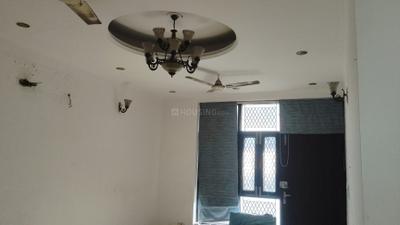 Living Room Image of 1750 Sq.ft 2 BHK Builder Floor for rent in Sector 49 Noida for Rs. 38000