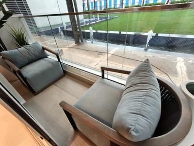 Balcony Image of 2275 Sq.ft 3 BHK Apartment / Flat for sale in Raheja Atlantis 1, Juinagar Navi Mumbai for Rs. 53000000