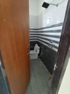 Bathroom Image of 1500 Sq.ft 1 BHK Builder Floor for rent in Hisar Tehsil Hisar for Rs. 8000