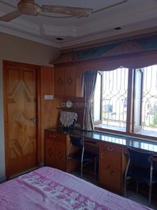 Bedroom Image of 944 Sq.ft 3 BHK Apartment / Flat for sale in Kalighat Kolkata for Rs. 8100000