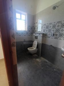Bathroom Image of 5000 Sq.ft 5 BHK Independent House for sale in Uthandi Chennai for Rs. 52500000