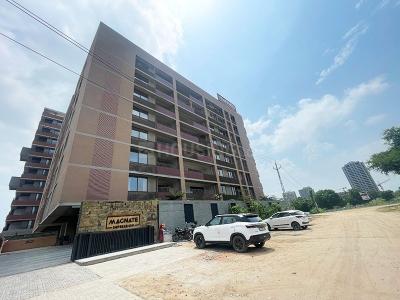 Building Image of 2265 Sq.ft 3 BHK Apartment / Flat for sale in Science City Ahmedabad for Rs. 19500000