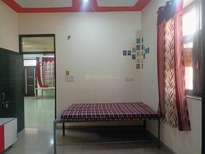 Bedroom Image of 1100 Sq.ft 2 BHK Apartment / Flat for rent in Arjun Nagar Agra for Rs. 11000