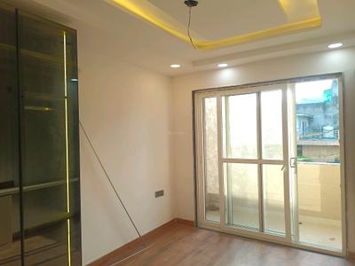 Bedroom Image of 1450 Sq.ft 4 BHK Apartment / Flat for sale in Goyal Luxury Homes by Goyal Builders, Deenpur New Delhi for Rs. 12300000