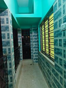 Balcony Image of 850 Sq.ft 2 BHK Apartment / Flat for rent in Airport Gate no. 1 Kolkata for Rs. 15500