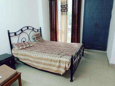 Bedroom Image of 1295 Sq.ft 2.5 BHK Apartment / Flat for sale in Golfgreen Elite Homz, Sector 77 Noida for Rs. 17000000