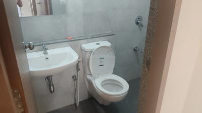 Image of 1215 Sq.ft 2 BHK Apartment / Flat for rent in Adani Aster Neo, Shantigram, Ahmedabad for Rs. 42000