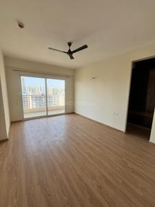 Hall Image of 2140 Sq.ft 4 BHK Apartment / Flat for sale in Amrapali Crystal Homes Phase 1, Sector 76 Noida for Rs. 29318000
