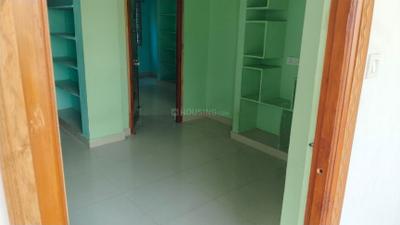 Living Room Image of 700 Sq.ft 1 BHK Apartment / Flat for rent in Manikonda Hyderabad for Rs. 16000