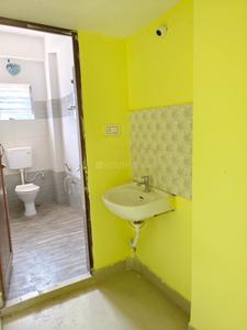 Bathroom Image of 615 Sq.ft 1.5 BHK Apartment / Flat for sale in Santiniketan Bolpur-Santiniketan for Rs. 1950000