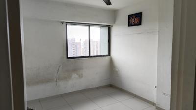 Bedroom Image of 950 Sq.ft 1.5 BHK Apartment / Flat for sale in Tragad Ahmedabad for Rs. 4500000