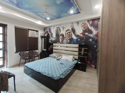 Bedroom Image of 2250 Sq.ft 3.5 BHK Builder Floor for sale in Sector 76 Faridabad for Rs. 18500000