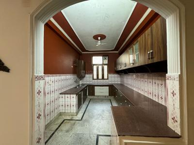 2 BHK Independent Builder Floor