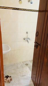 Bathroom Image of 4000 Sq.ft 4.5 BHK Villa for rent in Lohegaon Pune for Rs. 100000