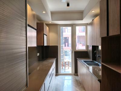 Kitchen Image of 2150 Sq.ft 4 BHK Builder Floor for sale in South City Luxury Floors, Sector 50 Gurgaon for Rs. 29900000