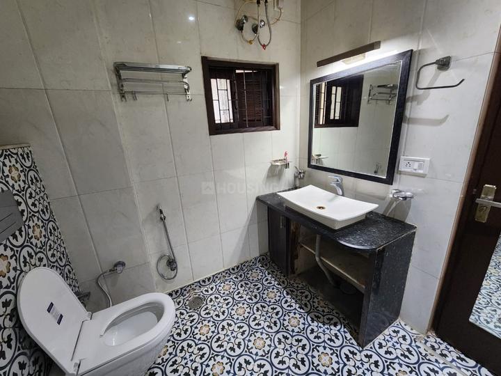 Bathroom Image of Chill Zone PG in Saket, New Delhi