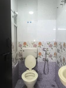 Common Bathroom Image of 900 Sq.ft 2 BHK Builder Floor for rent in JP Nagar Bengaluru for Rs. 25000