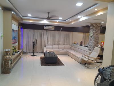 Hall Image of 7144 Sq.ft 8 BHK Independent House for sale in Bhowanipore Kolkata for Rs. 95000000