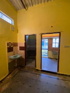 Balcony Image of 150 Sq.ft 1 BHK Apartment / Flat for rent in Shalibanda Hyderabad for Rs. 7500