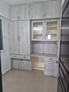 Bedroom Image of 1100 Sq.ft 2.5 BHK Apartment / Flat for rent in Sethi Max Royal, Sector 76 Noida for Rs. 29500