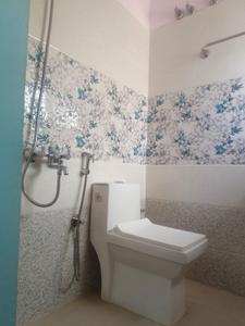 Bathroom Image of 1900 Sq.ft 2 BHK Builder Floor for rent in Thanisandra Bengaluru for Rs. 22000