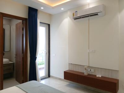 Bedroom Image of 2950 Sq.ft 3 BHK Builder Floor for sale in BPTP Amstoria , Sector 102 Gurgaon for Rs. 32000000