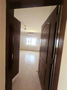 Image of 1840 Sq.ft 3 BHK Apartment / Flat for rent in Gomti Nagar, Lucknow for Rs. 45000