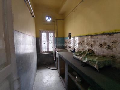 Kitchen Image of 1400 Sq.ft 3 BHK Apartment / Flat for sale in Bangur Avenue Kolkata for Rs. 6500000