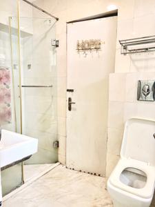 Image of 2640 Sq.ft 4.5 BHK Apartment / Flat for sale in Beverly Park Apartments, Sector 22 Dwarka, New Delhi for Rs. 57900000