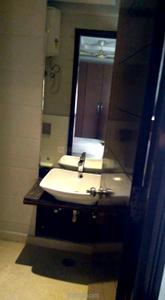 Bathroom Image of 1125 Sq.ft 3.5 BHK Independent House for rent in Vikaspuri Luxury Homes, Vikaspuri New Delhi for Rs. 50000