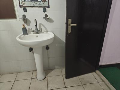 Image of 1050 Sq.ft 2 BHK Apartment / Flat for sale in Panchsheel Wellington, Crossings Republik, Ghaziabad for Rs. 8500000
