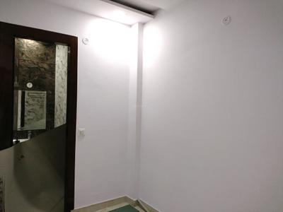 Bedroom Image of 650 Sq.ft 2 BHK Builder Floor for sale in Sector 8 Dwarka New Delhi for Rs. 11000000