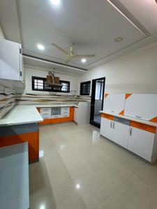 Kitchen Image of 2600 Sq.ft 4 BHK Apartment / Flat for rent in Palasia Indore for Rs. 75000