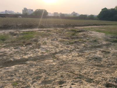 Image of 900 Sq.ft Residential Plot / Land for sale in Bamheta Village, Ghaziabad for Rs. 5000000