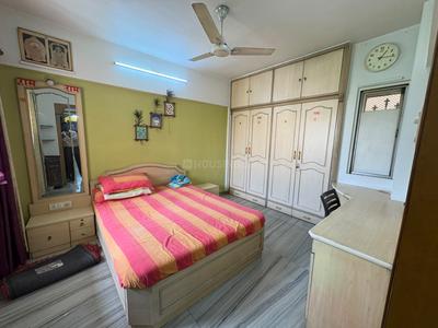 Bedroom Image of 800 Sq.ft 2 BHK Apartment / Flat for rent in Hyde Park Premium CHS Ltd E1 E2 Buildings, Thane West Thane for Rs. 46000