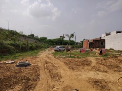 Image of 900 Sq.ft Residential Plot / Land for sale in Tilpata Karanwas, Greater Noida for Rs. 2500100