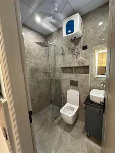 Bathroom Image of 620 Sq.ft 1 BHK Apartment / Flat for rent in Ozone The Metrozone, Anna Nagar West Chennai for Rs. 16000