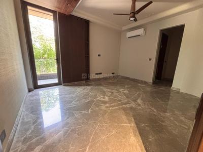 Bedroom Image of 2700 Sq.ft 4 BHK Builder Floor for sale in DLF Phase 2 Gurgaon for Rs. 50000000