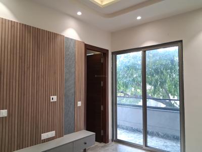 Bedroom Image of 1800 Sq.ft 3 BHK Builder Floor for rent in Paschim Vihar New Delhi for Rs. 80000